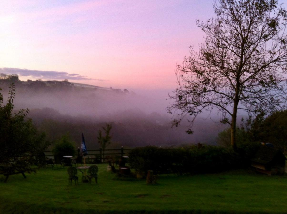 Five Saints Farmhouse B&B Pumpsaint Exteriér fotografie